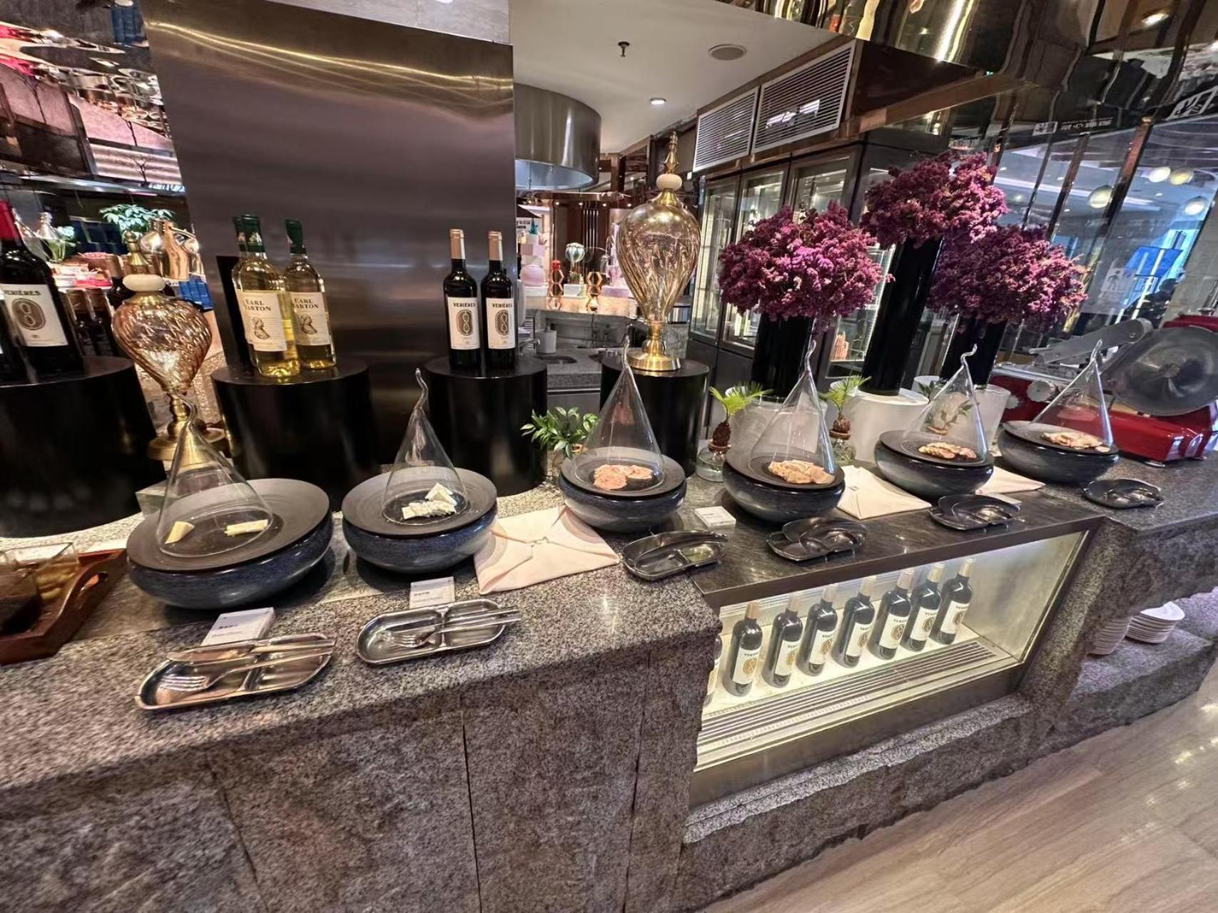 Готель Sofitel Lianyungang Suning Екстер'єр фото